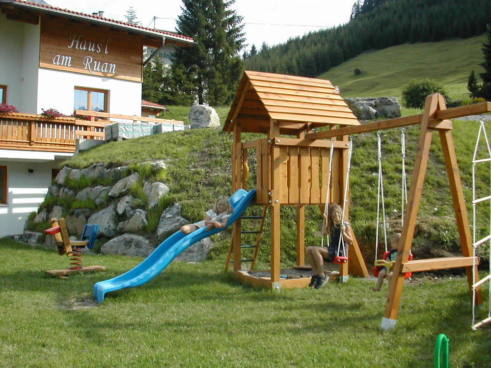 Aparthotel Häus`l am Ruan Berwang Exterior foto